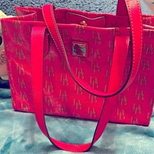 Dooney & Bourke bag, color is called lipstick